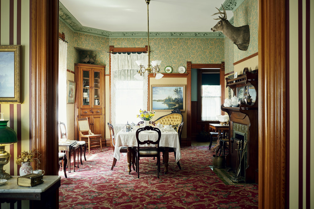 historic homes in chicago hemingway birthplace in oak park dining room