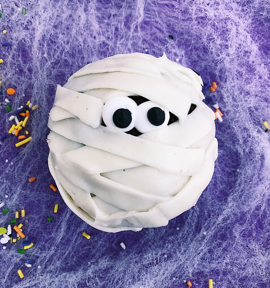 mummy cookie halloween treats