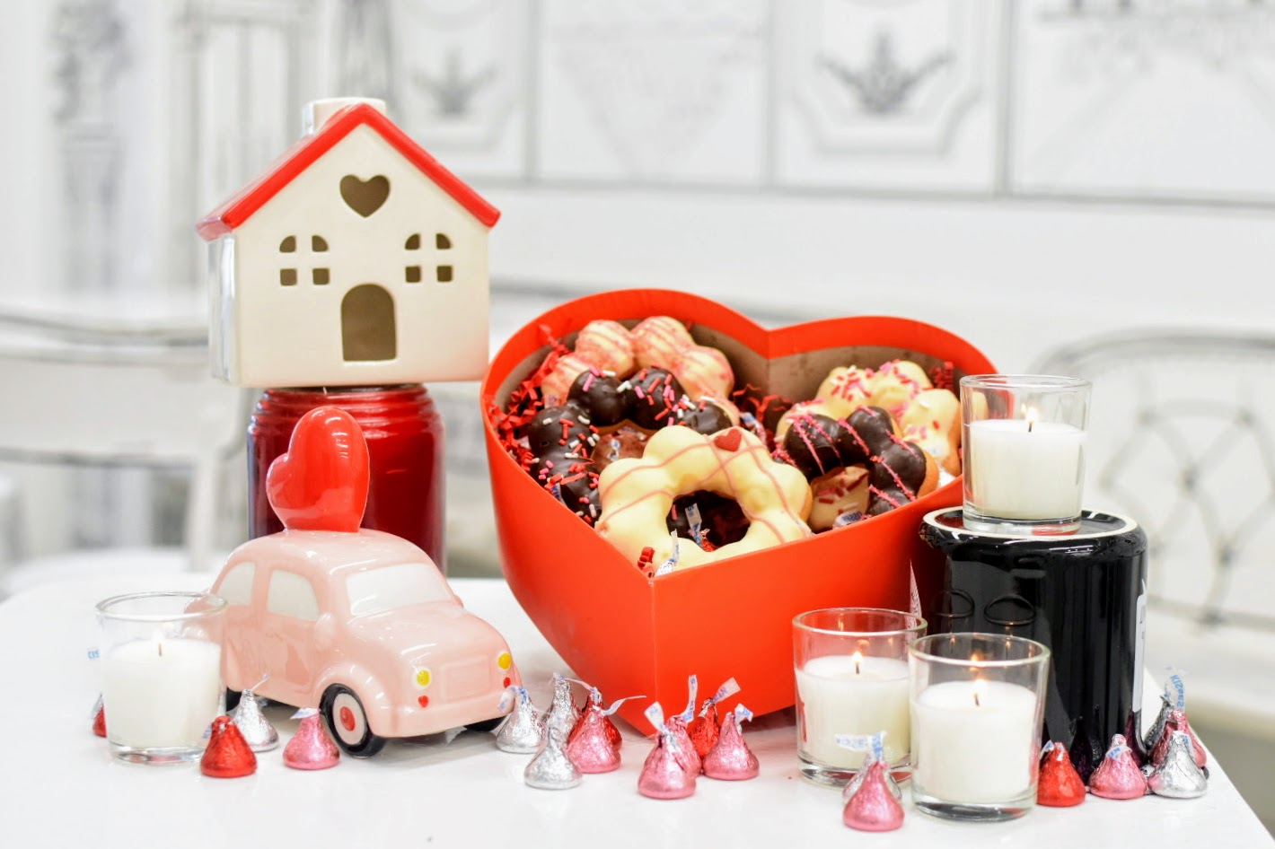 2d restaurant valentine's day dessert box