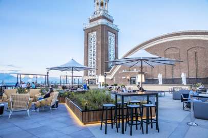 best restaurant on chicago lakefront