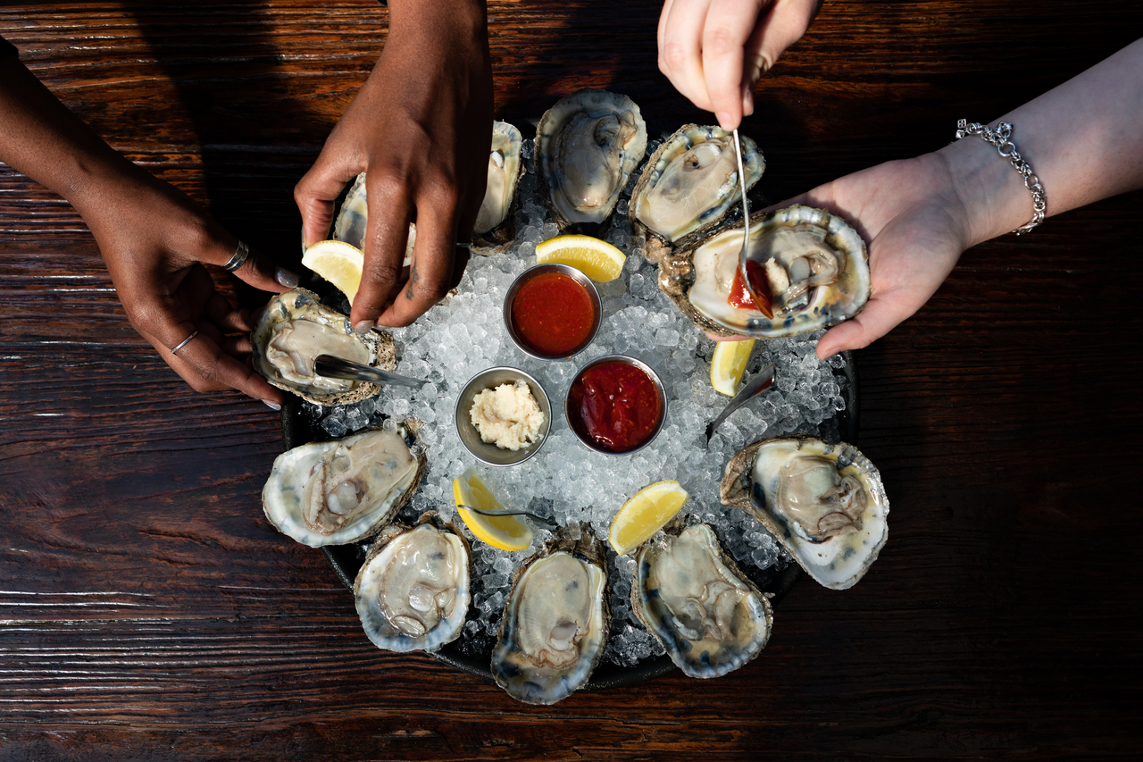 frontier oysters in Chicago