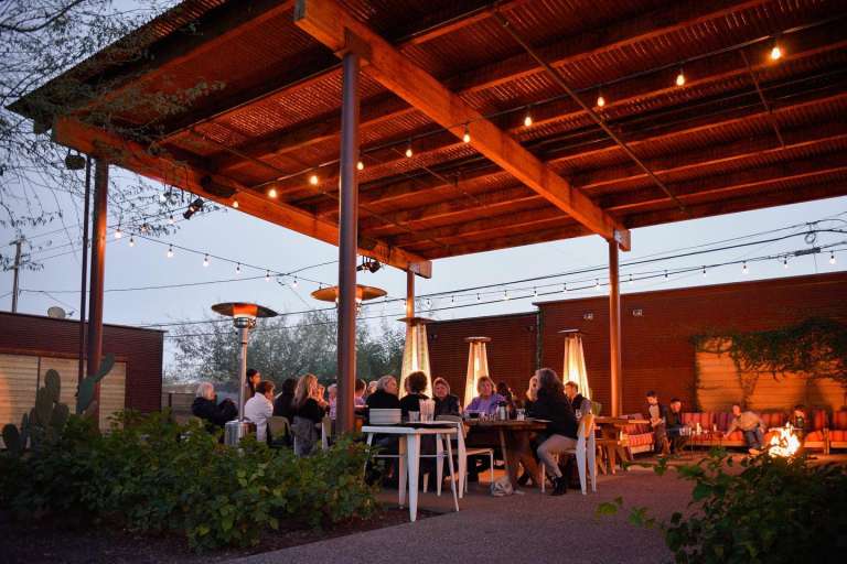 Best Restaurants Near You in Phoenix With Outdoor Seating | UrbanMatter ...
