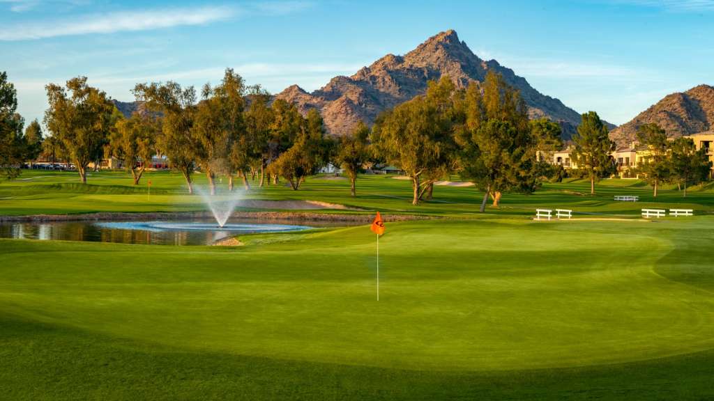 The 4 Best Golf Courses & Resorts to Visit Near Phoenix ...