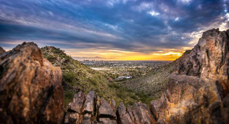 The Top 9 Pros & Cons of Living in Phoenix, AZ ...