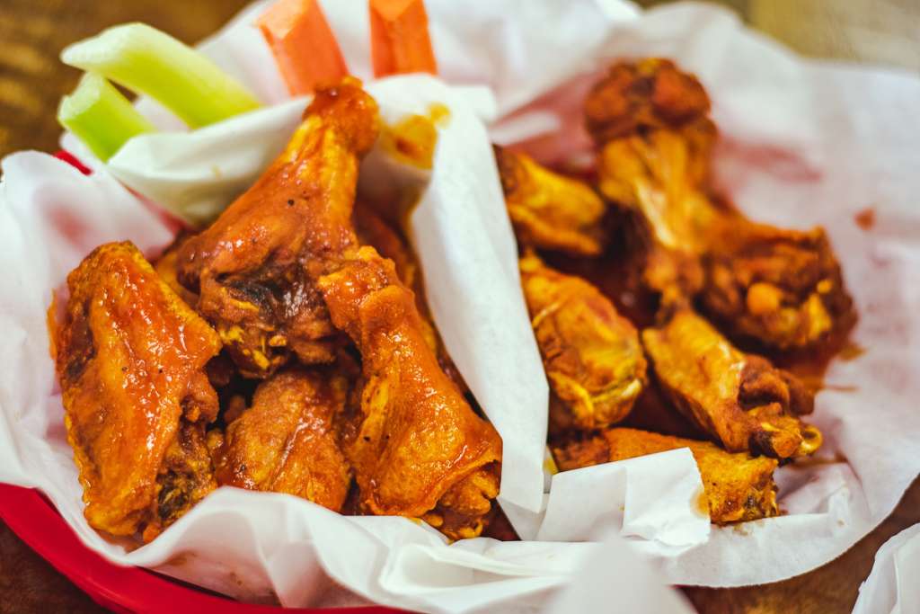8 Places For The Absolute Best Chicken Wings in Tucson, AZ
