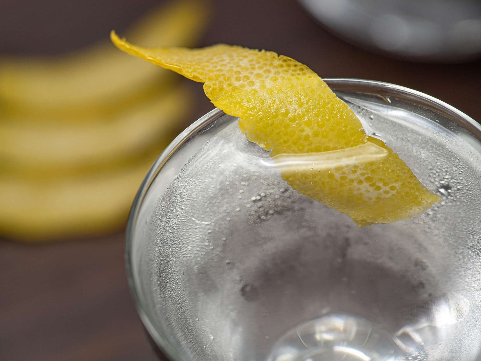 10 Ways to Mix Gin That Are Better Than a G&T UrbanMatter