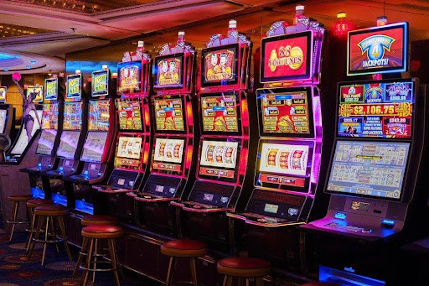 Are Online Slots the Most Played Casino Game? - UrbanMatter