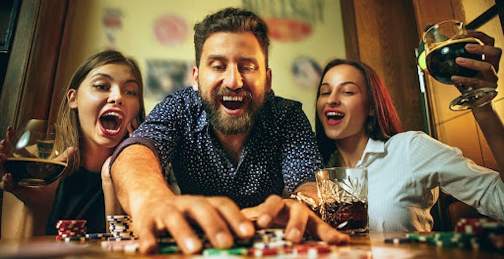 Top 5 Tips for Beginners at Online Casinos - UrbanMatter