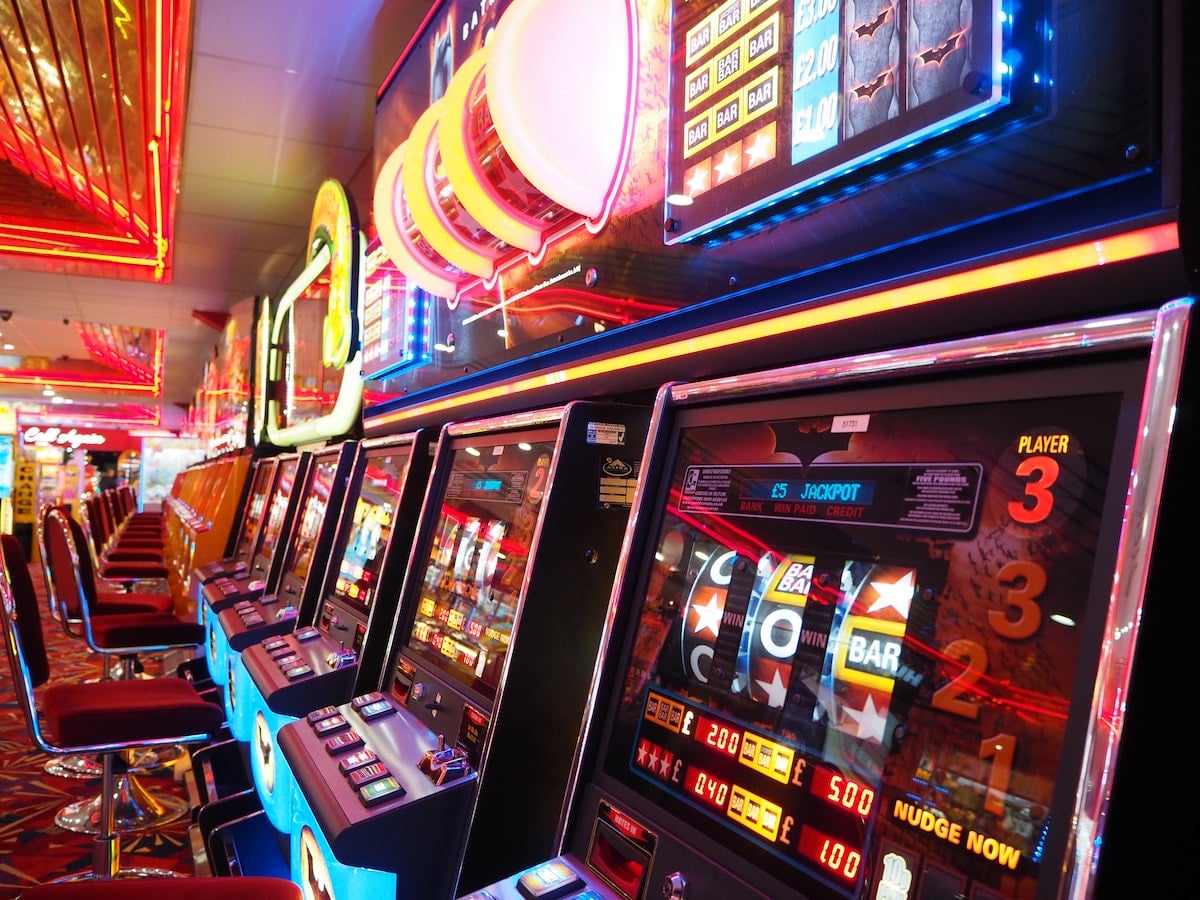 The Top 5 Biggest Slot Wins of All-time