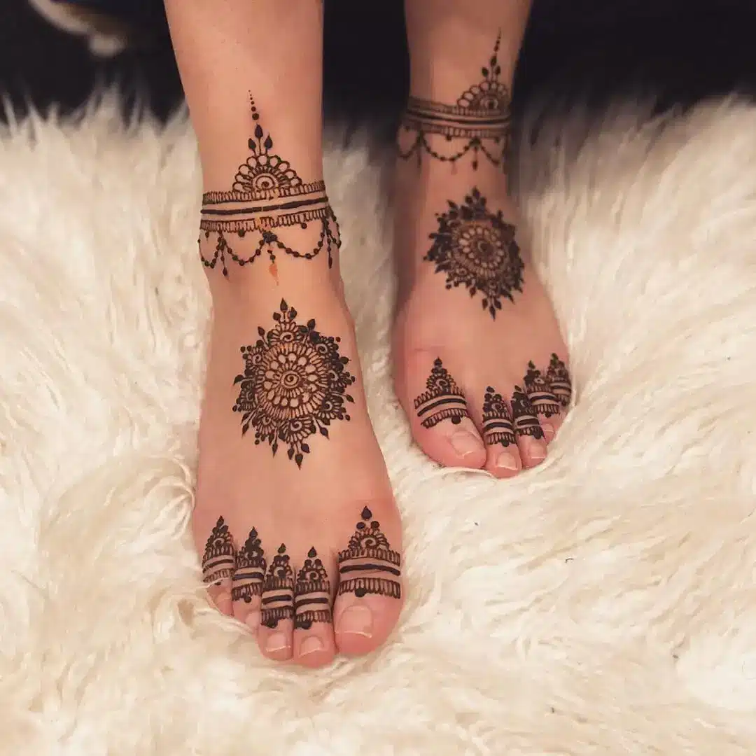 Feet Mehndi Ideas for Brides