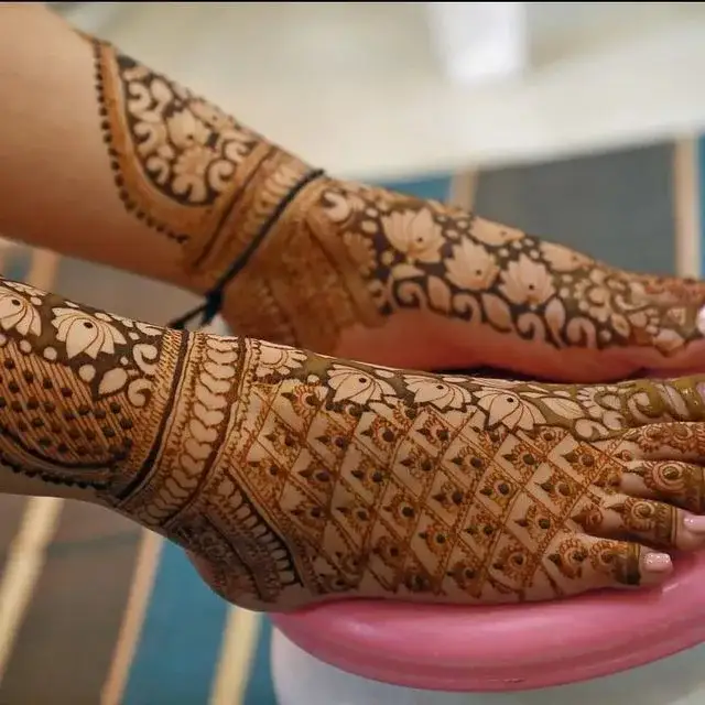 Jewelry-Inspired Leg Mehndi Design