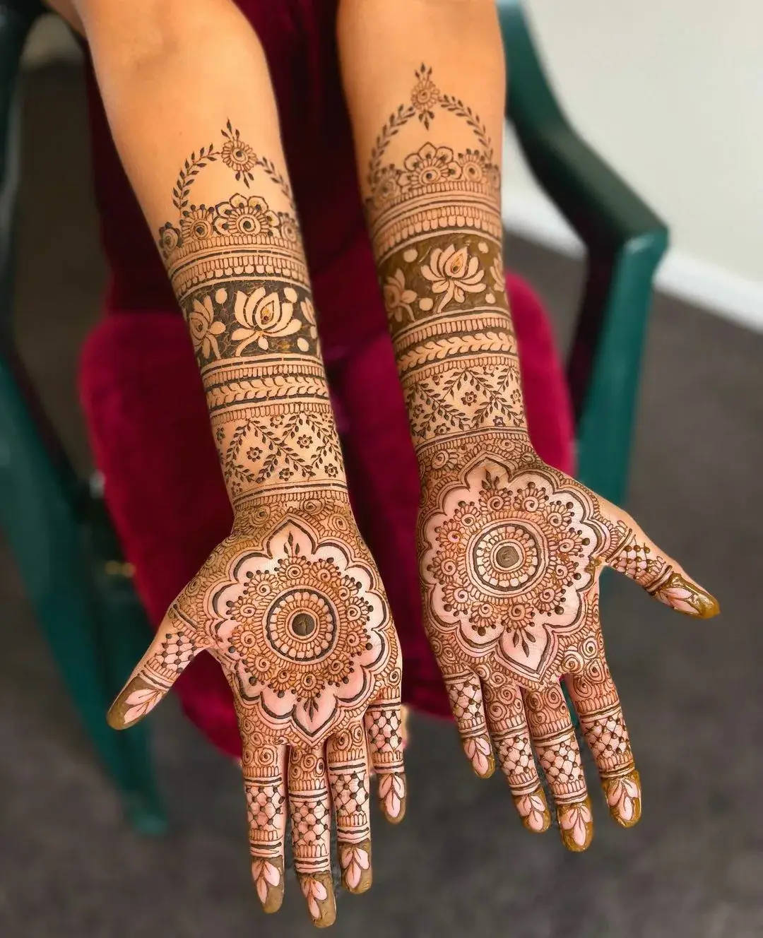 Royal Rajasthani Bridal Mehndi Design for the Full Hand