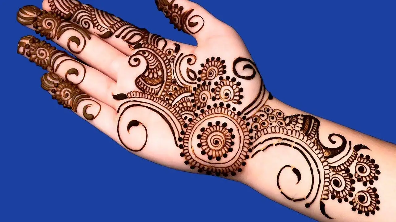 Front hand Mehndi Design for Eid