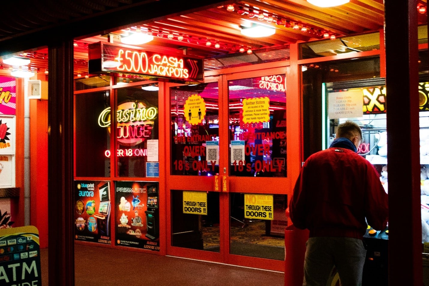 Red light Casino entrance