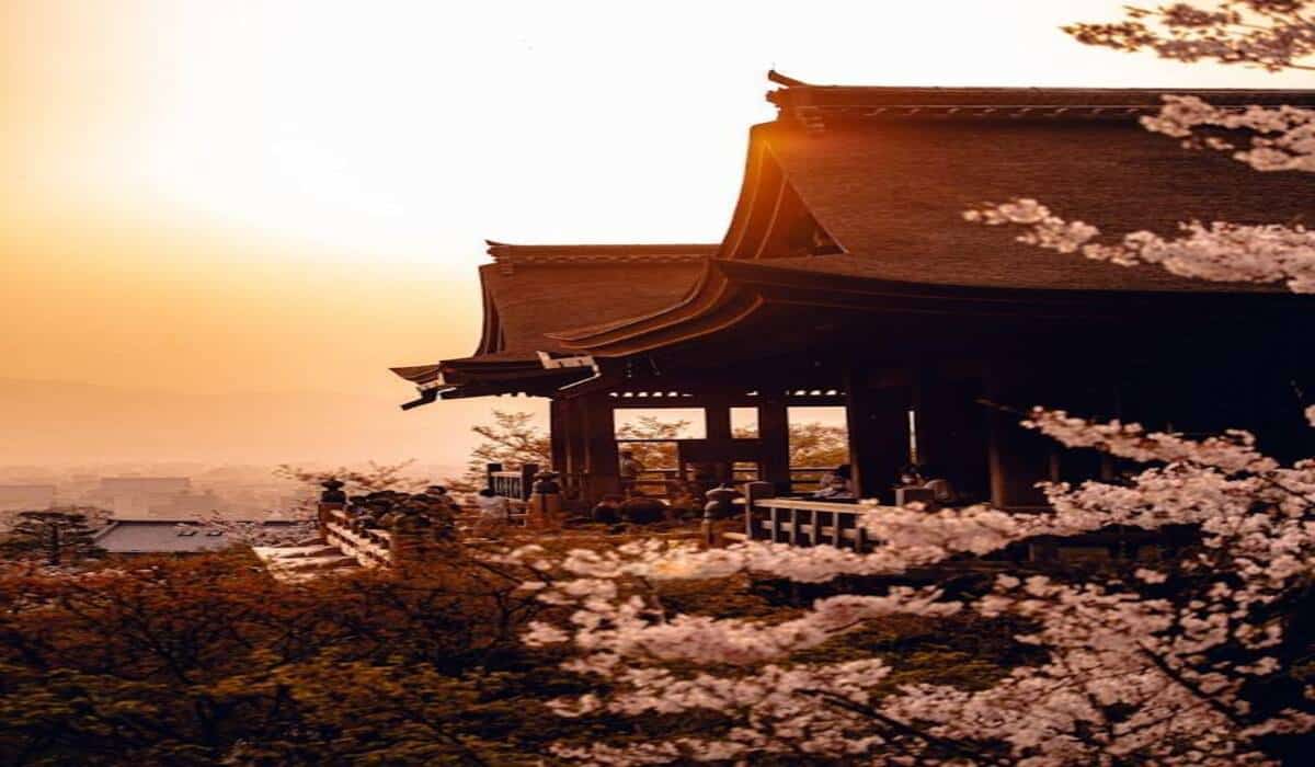 Kyoto's traditional streets