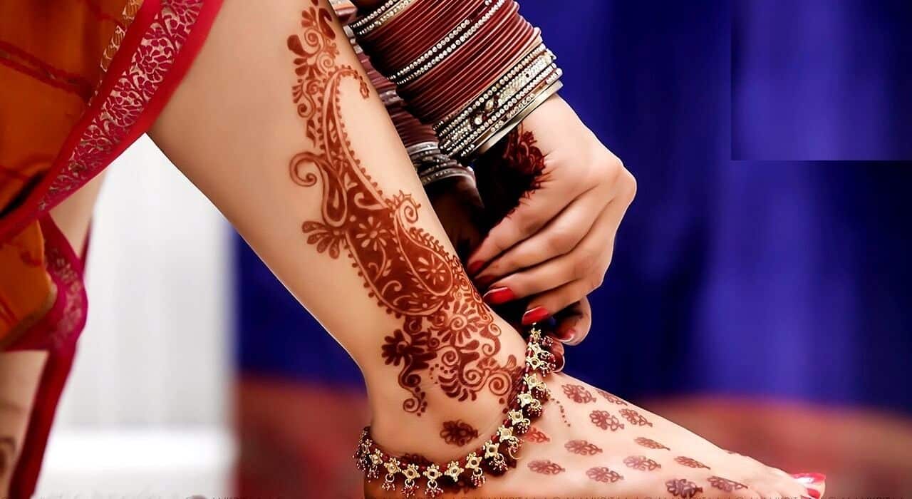 circle mehndi design