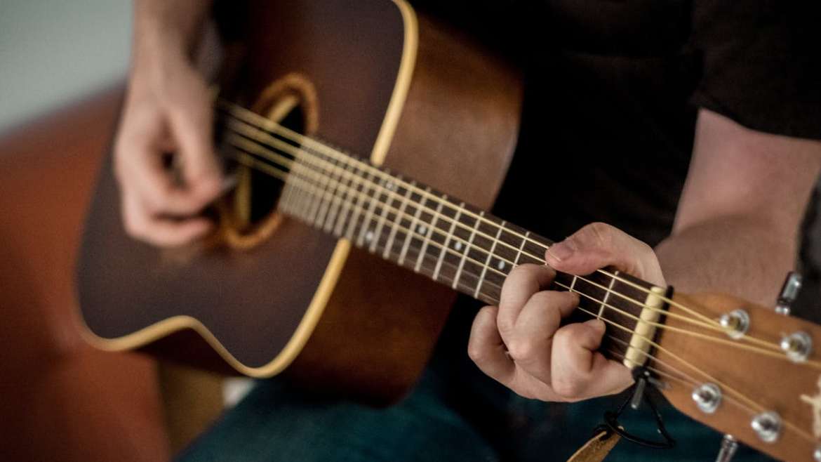 guitar strings