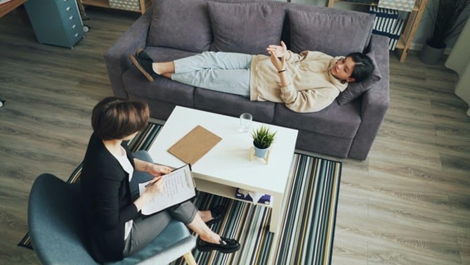 woman on the couch in therapy