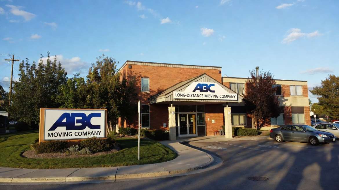 Long distance moving company Canada