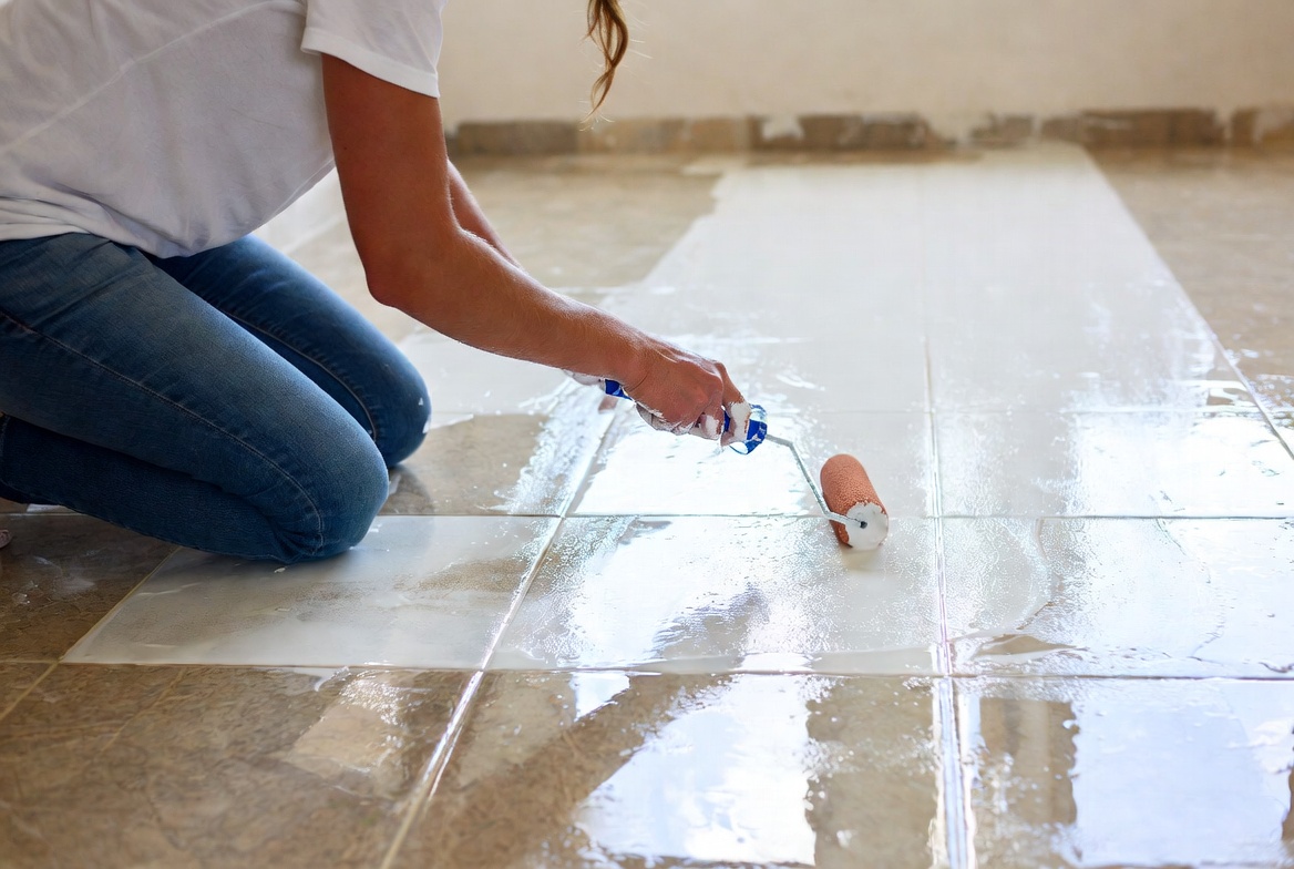 Applying Tile Sealer